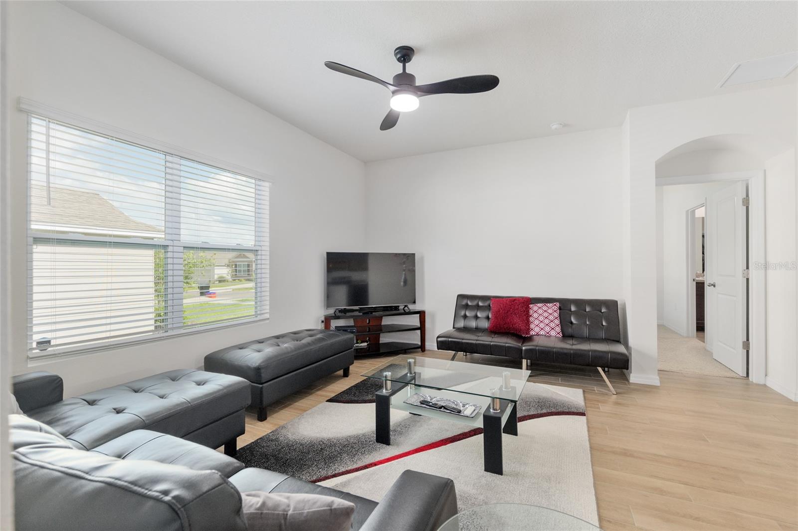 Image 30 of 70 For 5983 83rd Terrace
