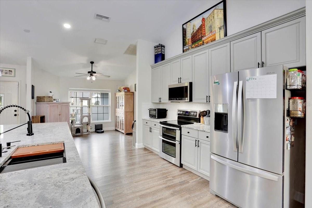 Image 17 of 28 For 20680 250th Street