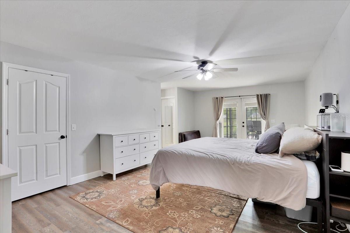 Image 18 of 28 For 20680 250th Street