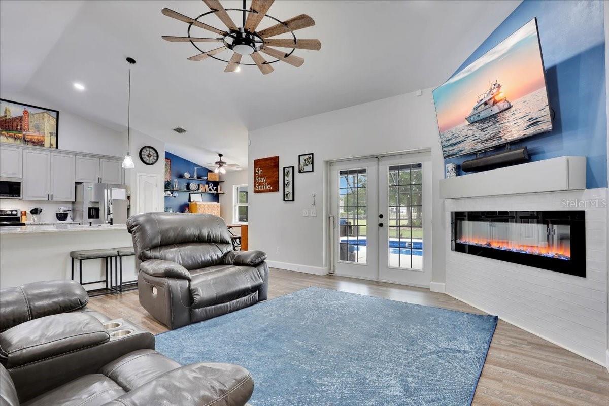 Image 2 of 28 For 20680 250th Street