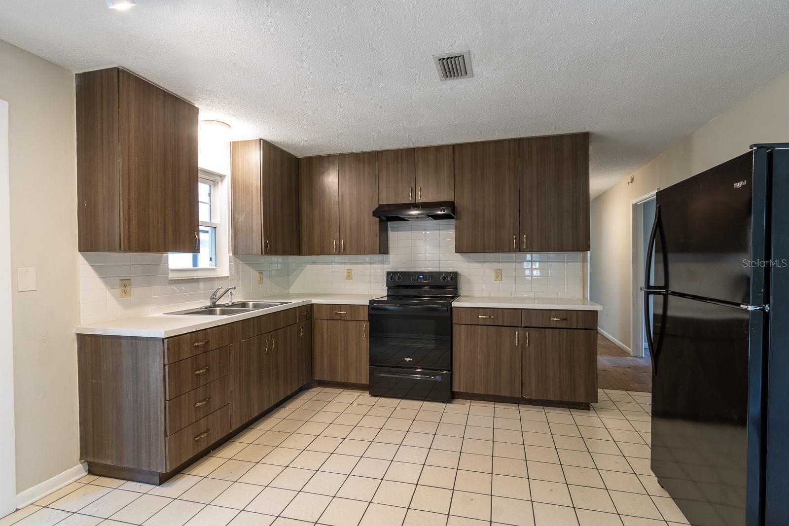 Image 11 of 35 For 4729 19th Avenue