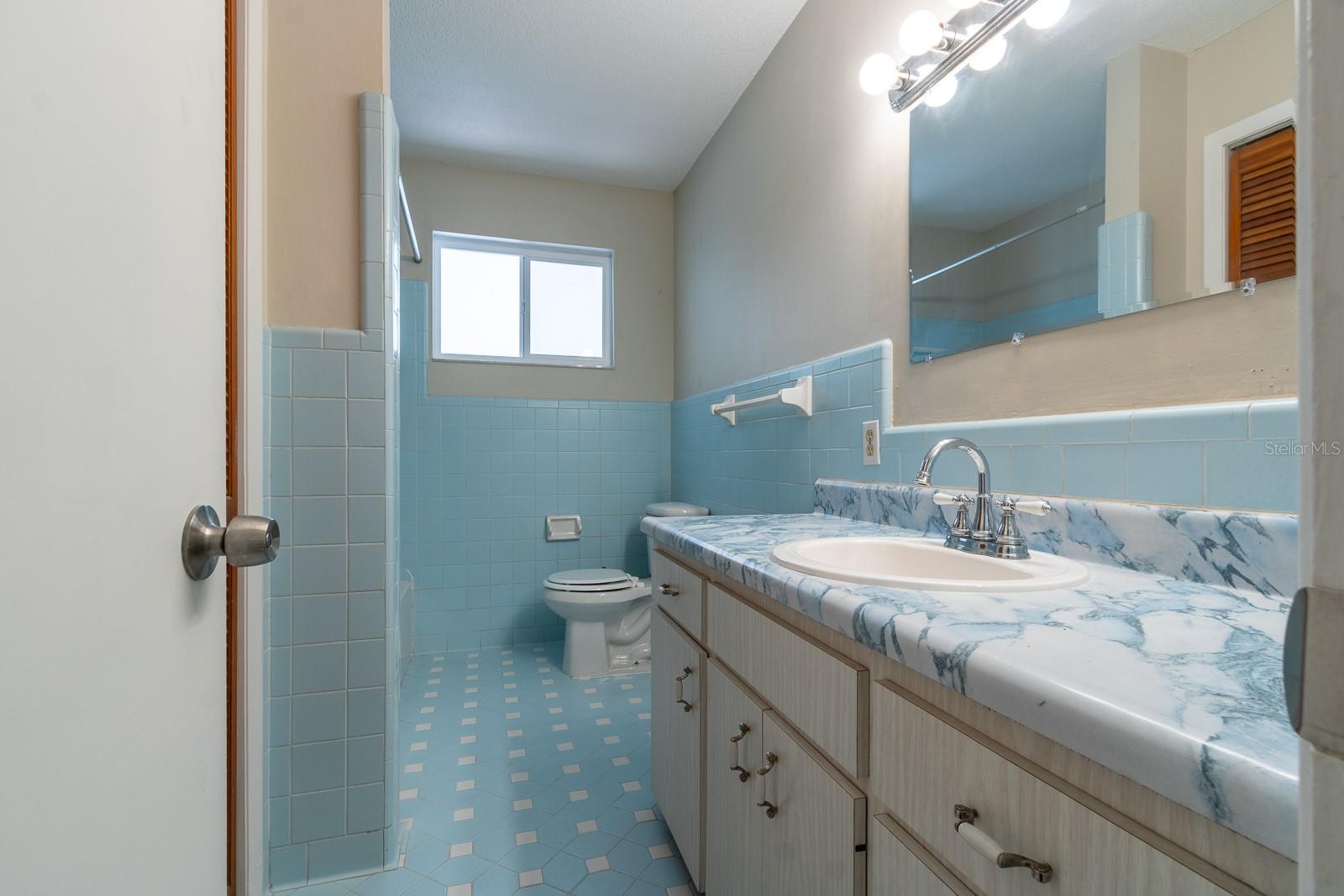 Image 16 of 35 For 4729 19th Avenue