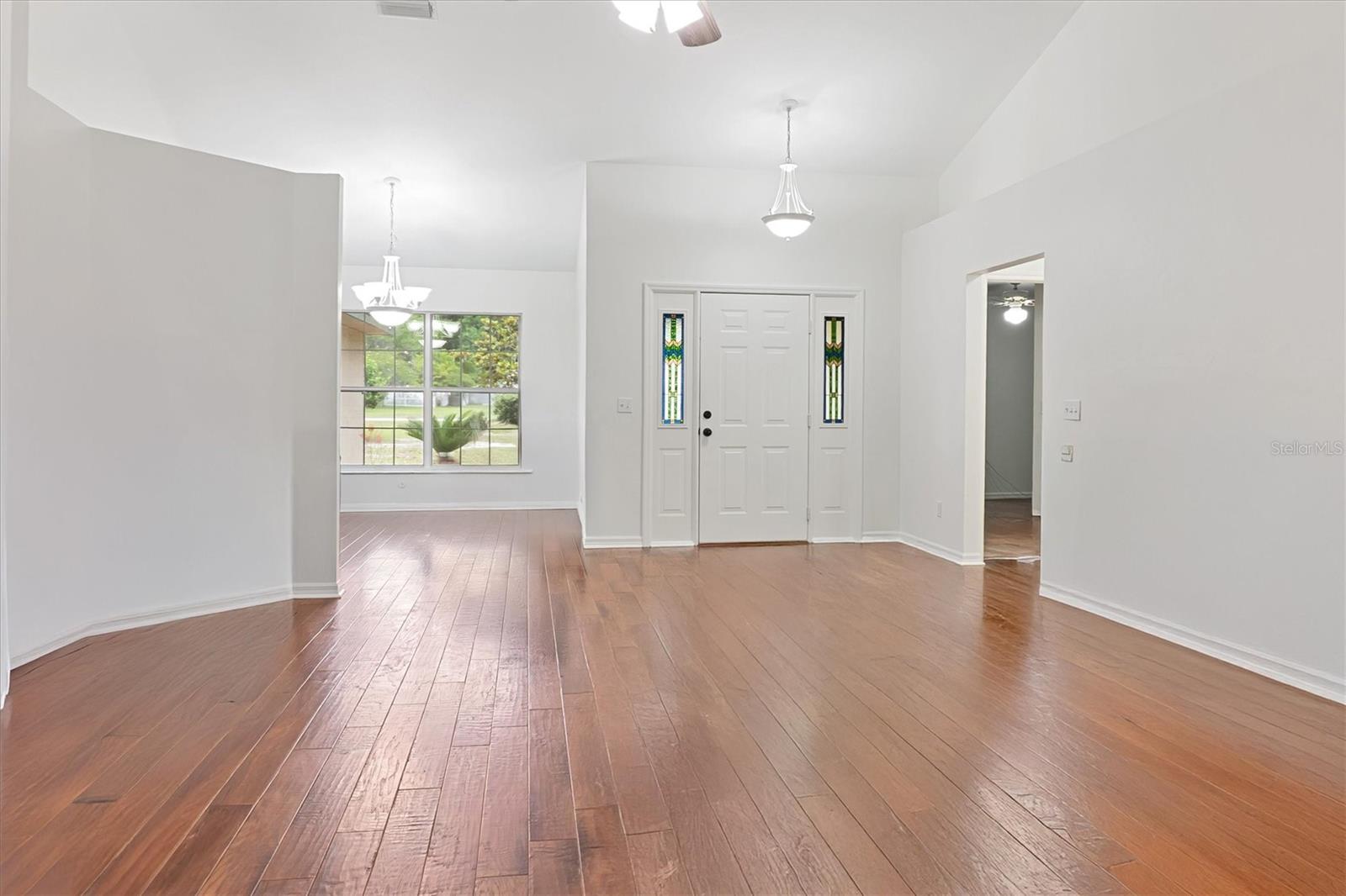 Image 11 of 39 For 20235 257th Terrace