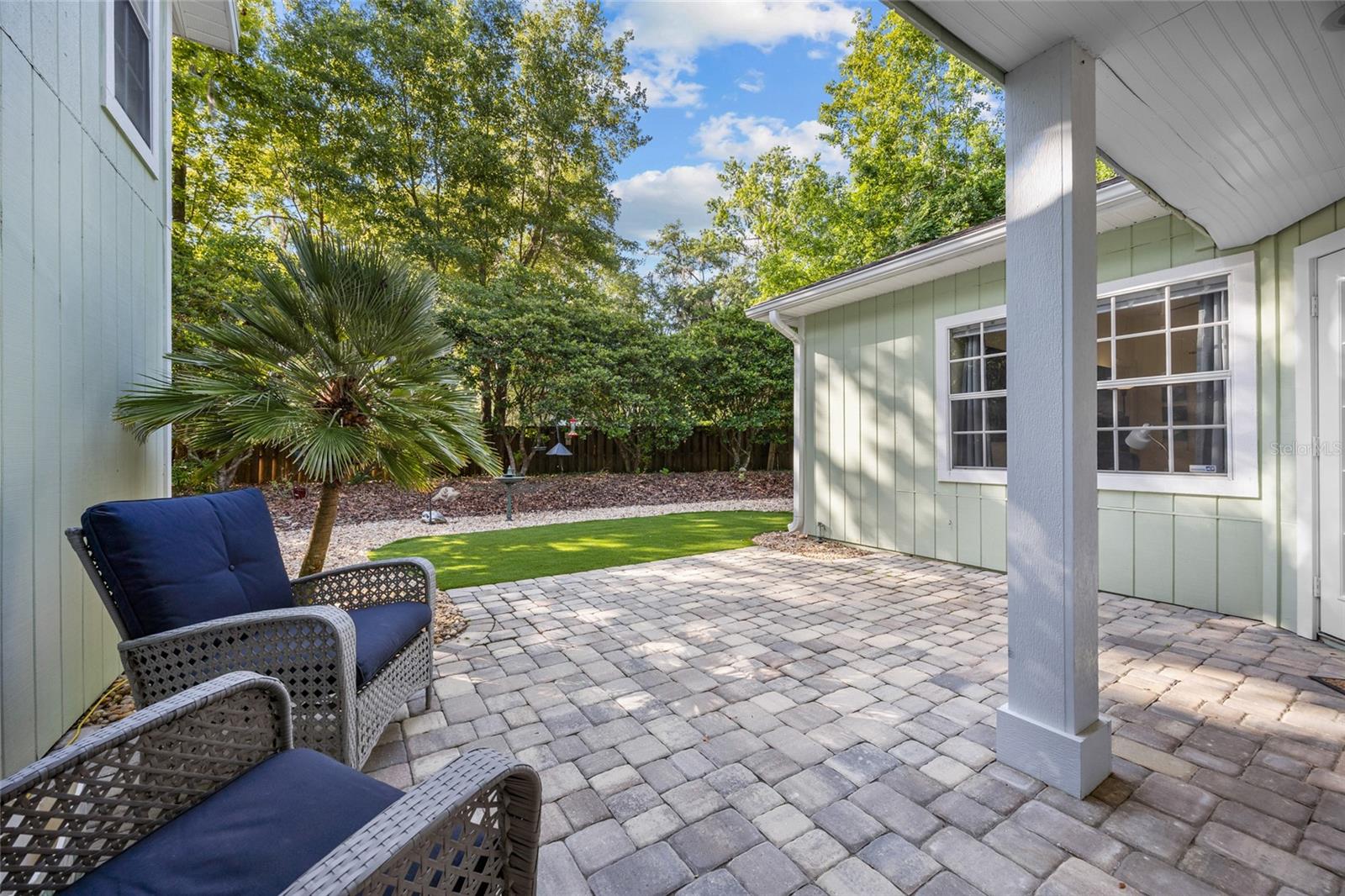 Image 11 of 35 For 7202 52nd Terrace