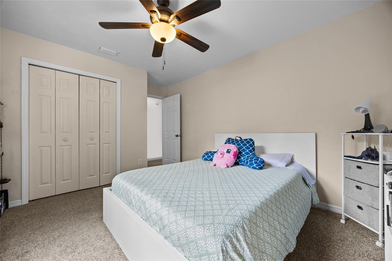 Image 18 of 35 For 7202 52nd Terrace