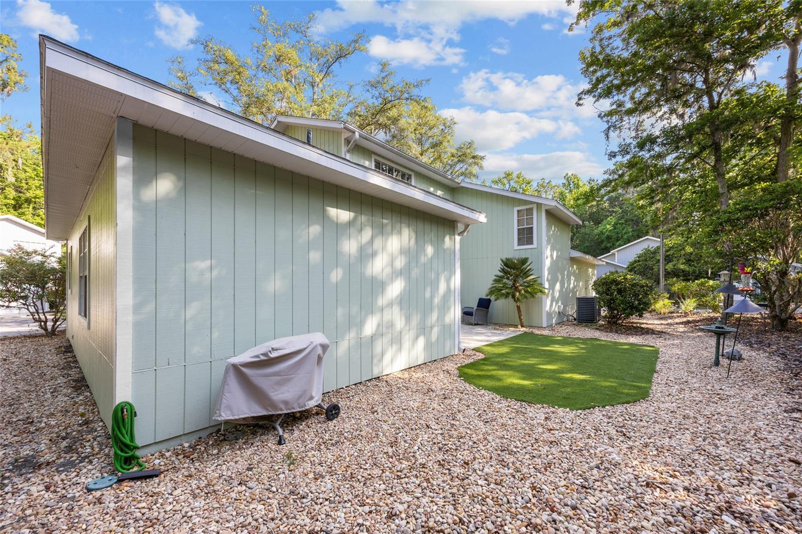 Image 26 of 35 For 7202 52nd Terrace