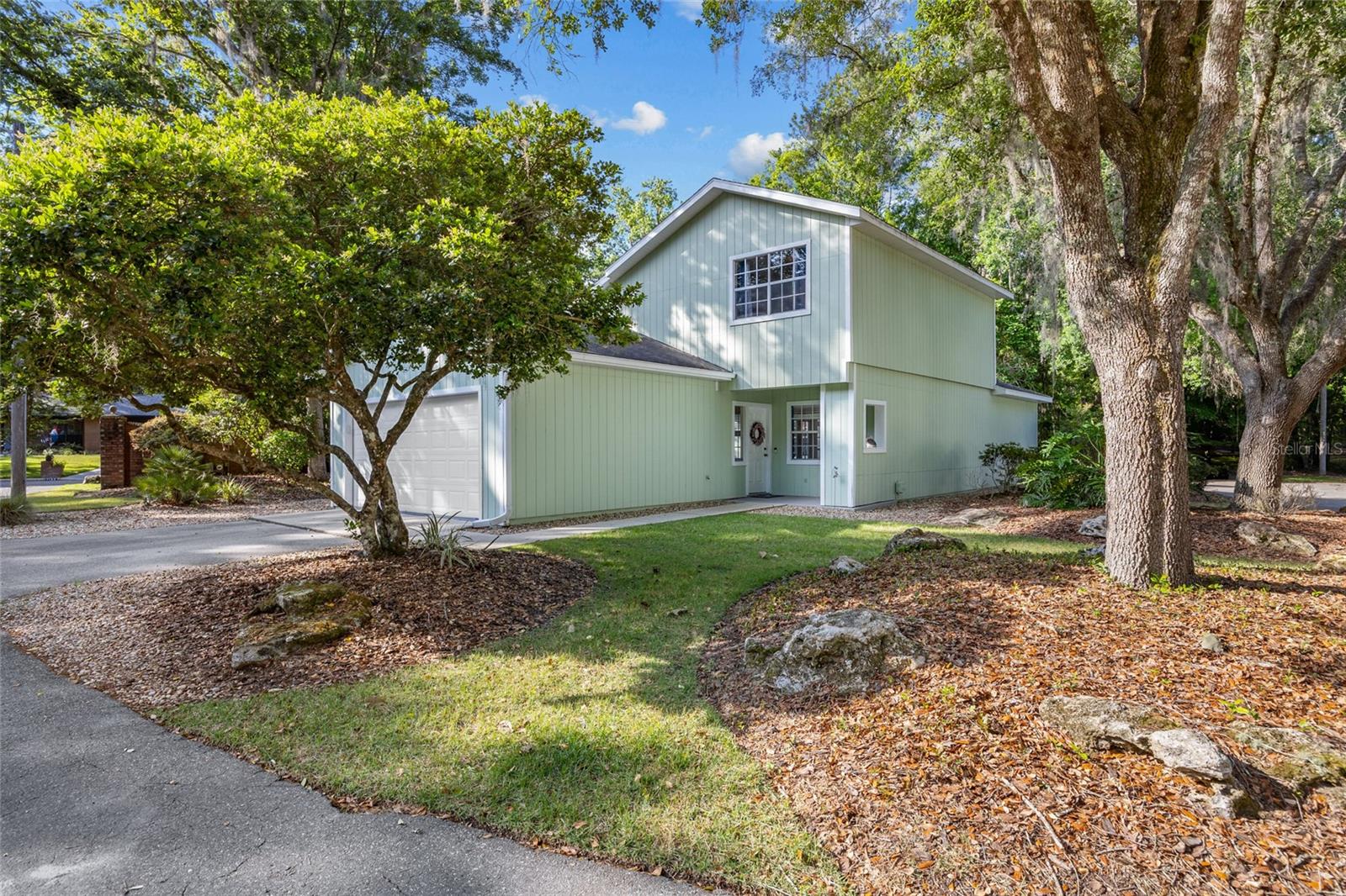 Image 27 of 35 For 7202 52nd Terrace