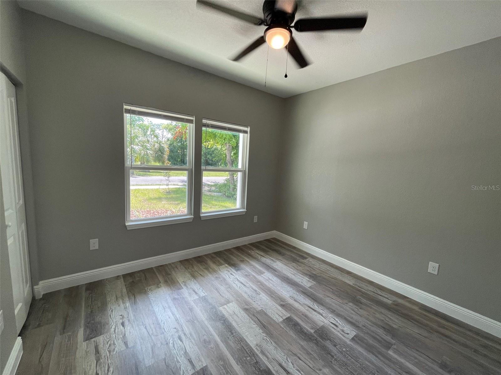 Image 16 of 22 For 634 15 Terrace