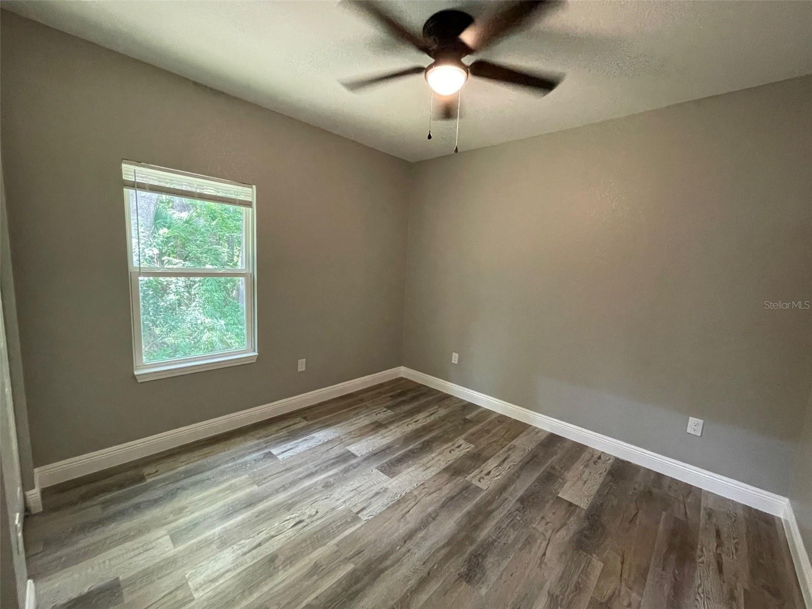 Image 17 of 22 For 634 15 Terrace