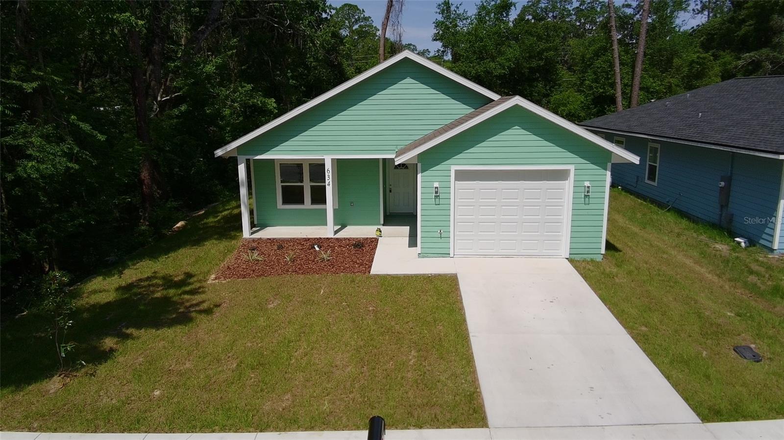 Image 4 of 22 For 634 15 Terrace