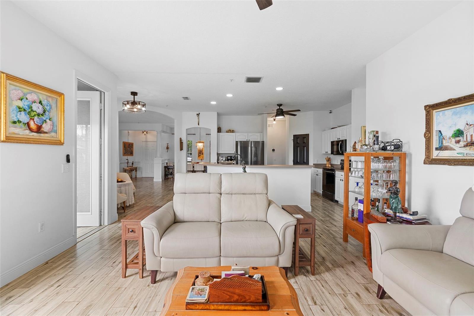 Image 14 of 44 For 23510 Oak Prairie Circle