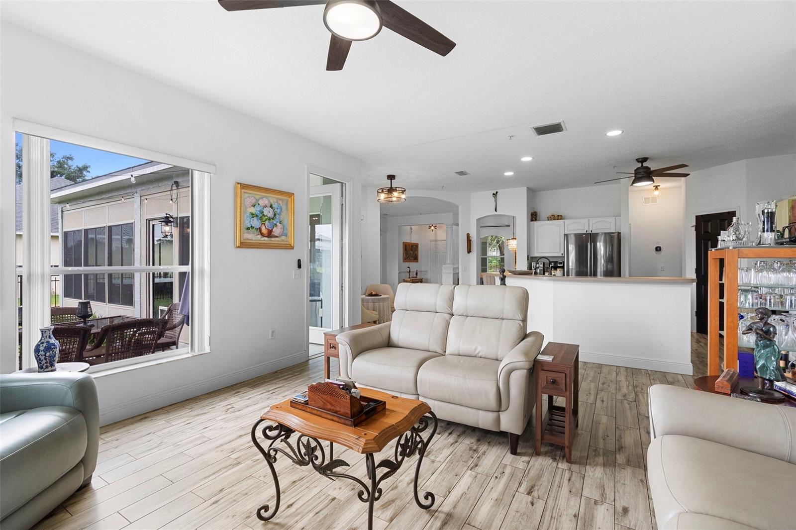 Image 15 of 44 For 23510 Oak Prairie Circle