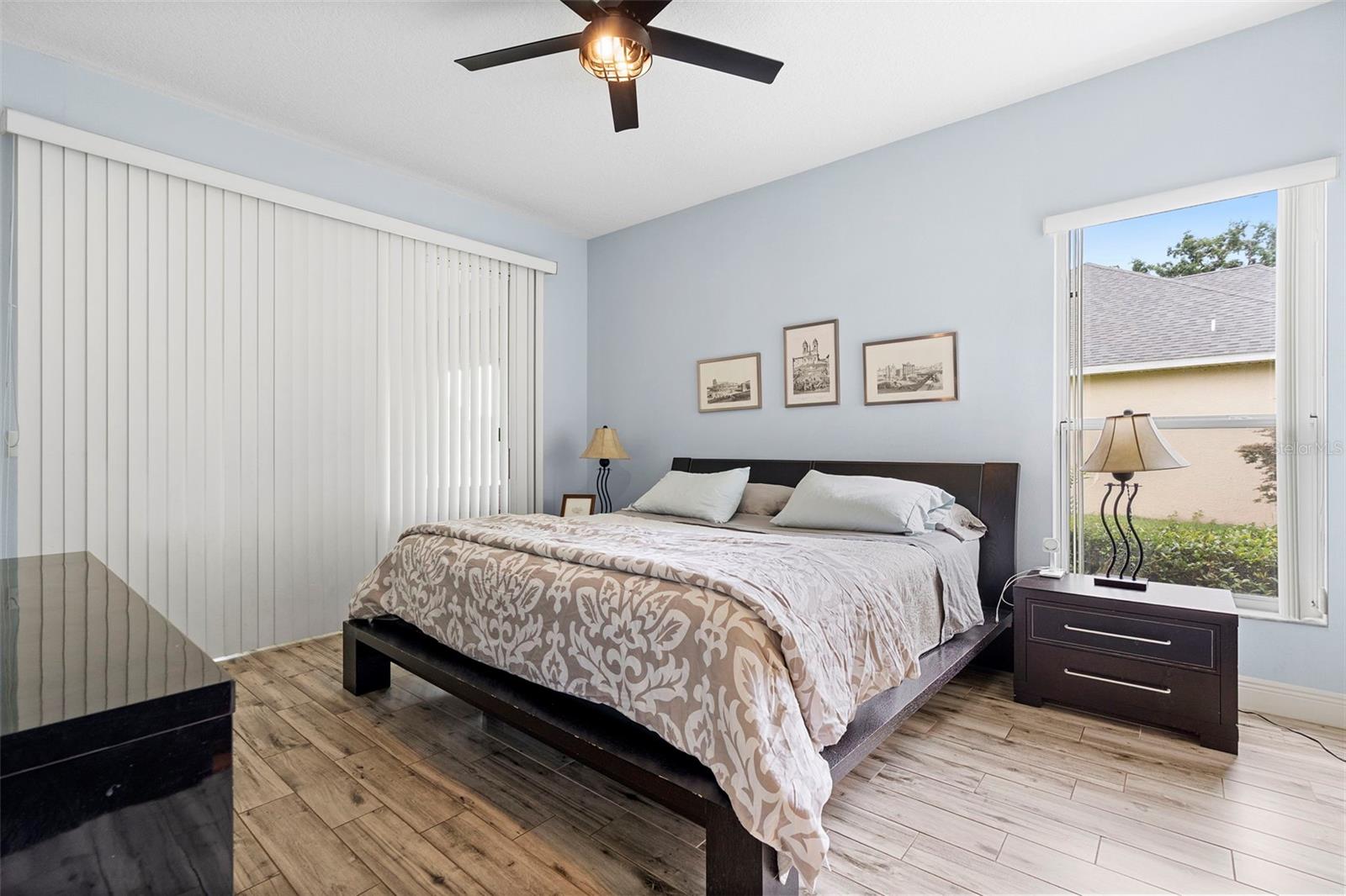 Image 19 of 44 For 23510 Oak Prairie Circle