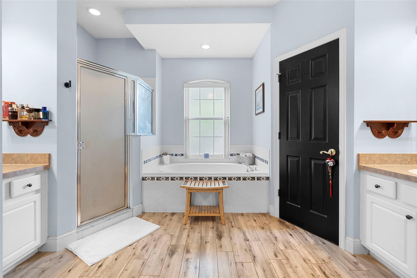 Image 21 of 44 For 23510 Oak Prairie Circle