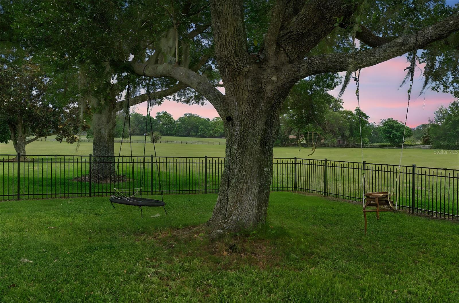 Image 38 of 44 For 23510 Oak Prairie Circle