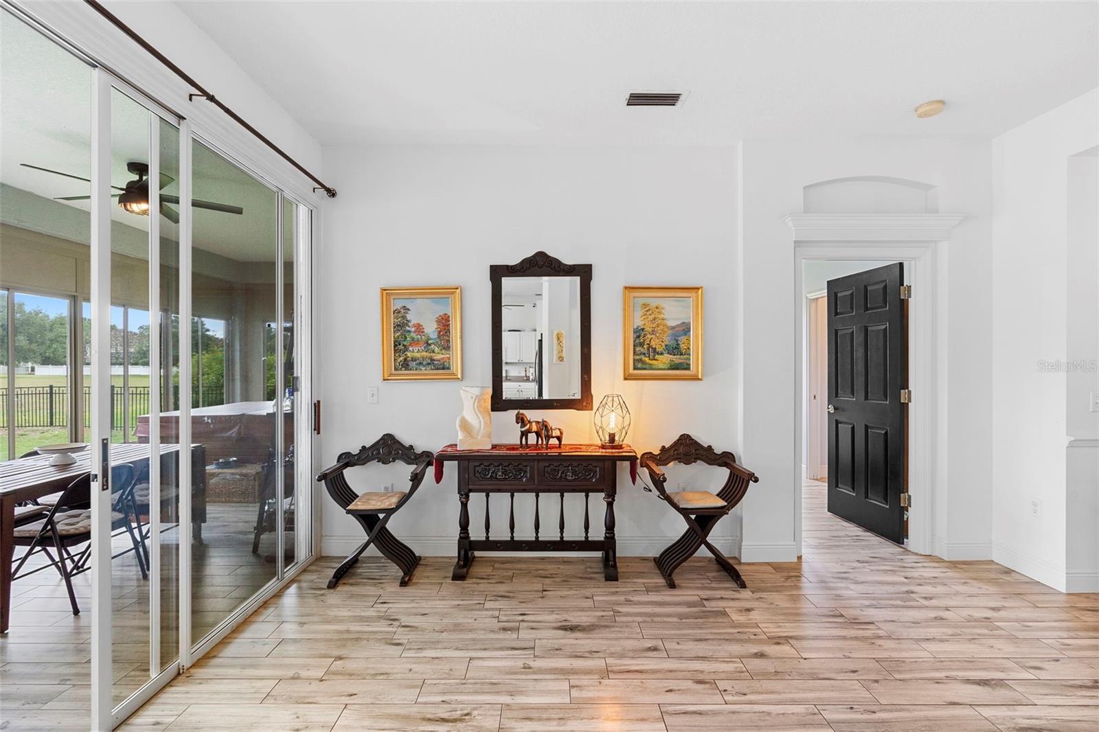 Image 5 of 44 For 23510 Oak Prairie Circle