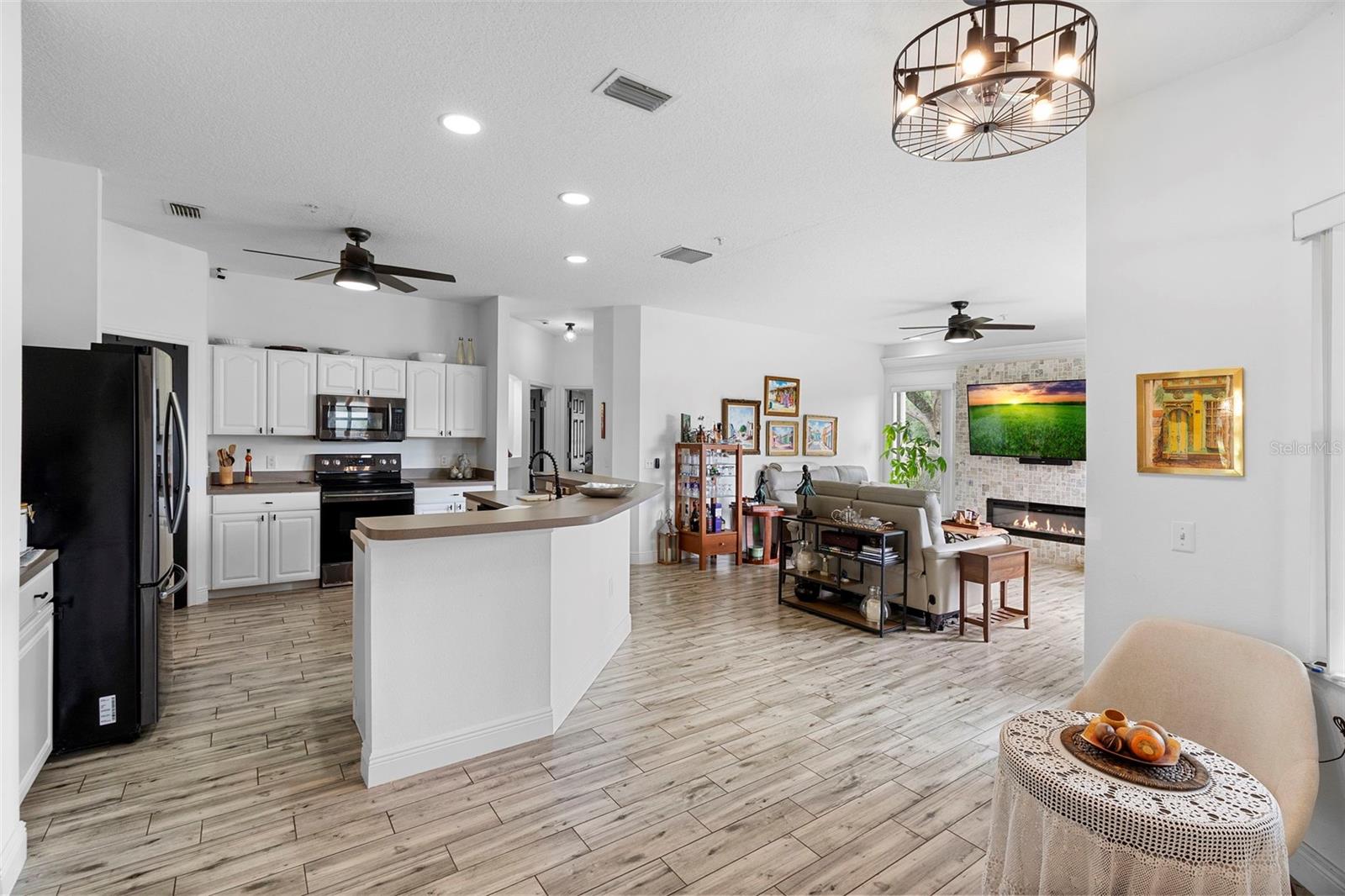 Image 6 of 44 For 23510 Oak Prairie Circle