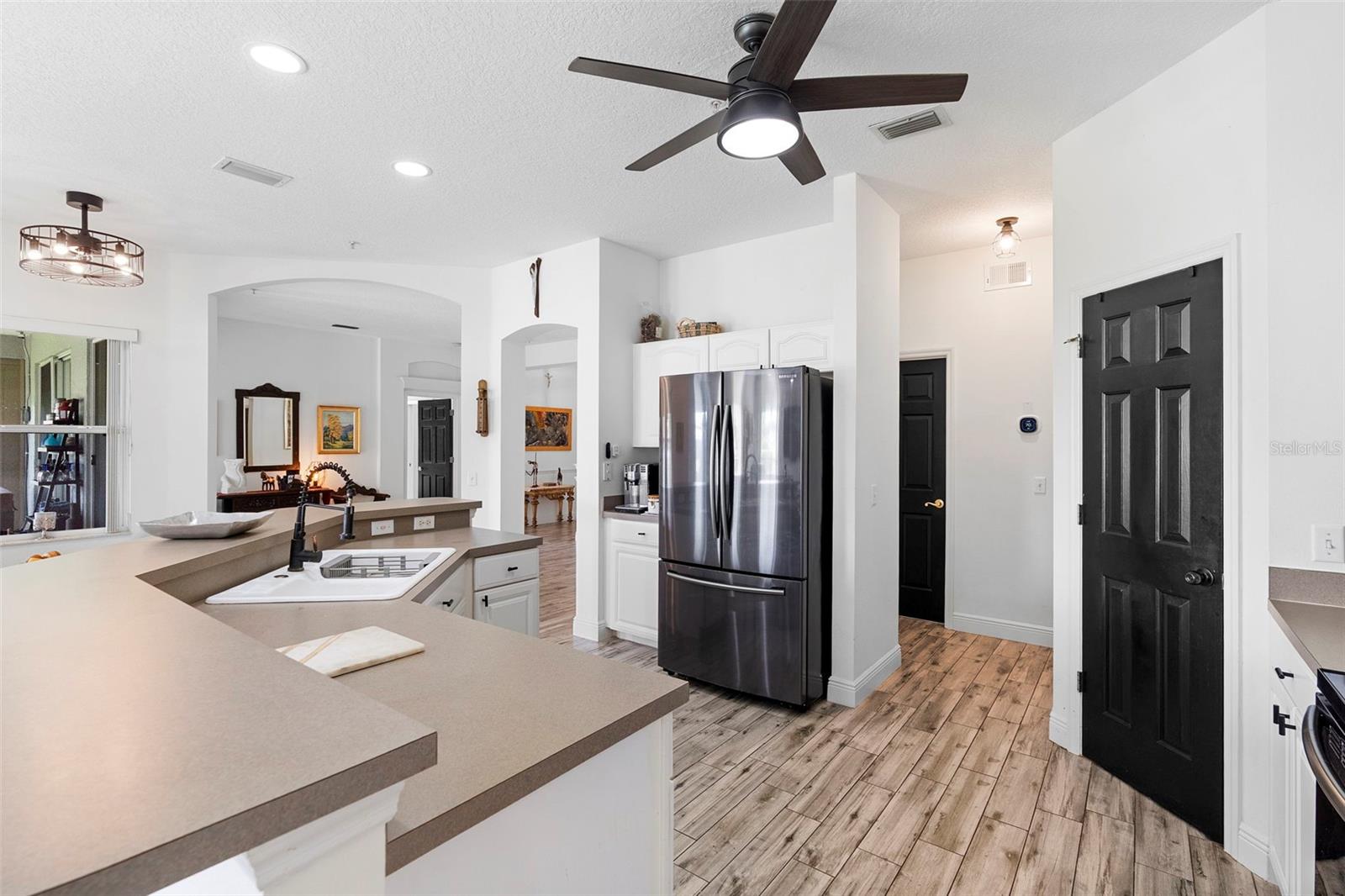 Image 8 of 44 For 23510 Oak Prairie Circle