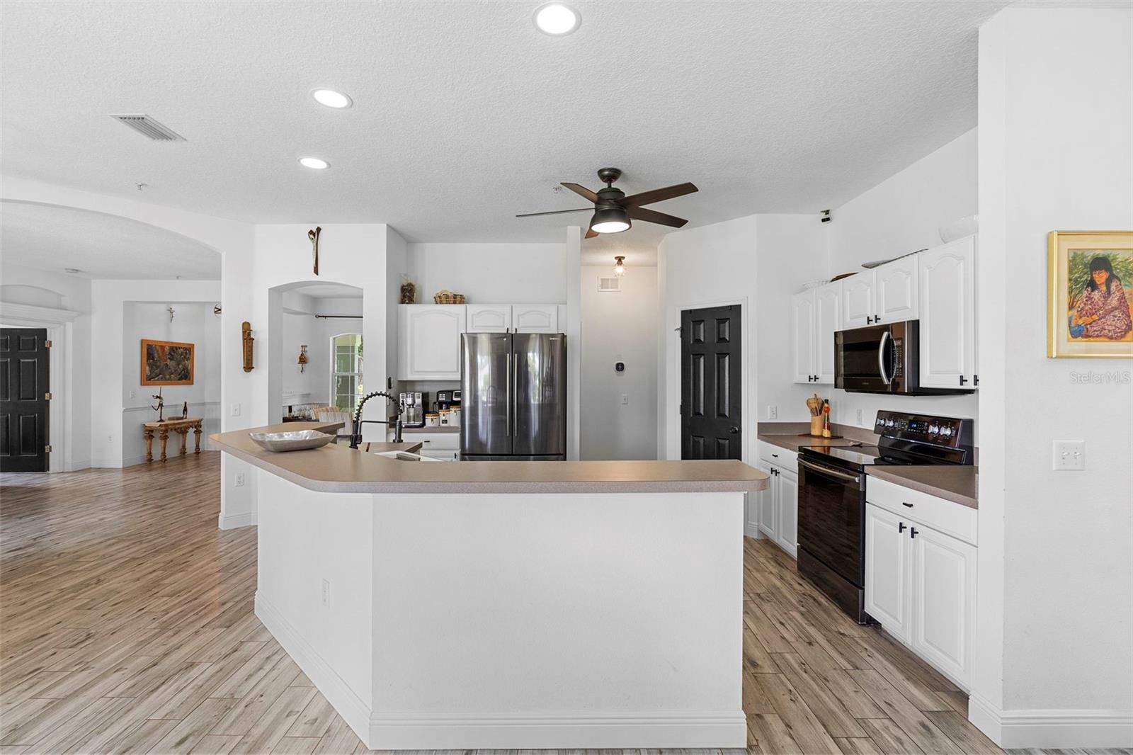 Image 9 of 44 For 23510 Oak Prairie Circle