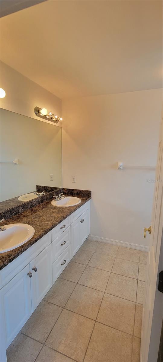 Image 20 of 31 For 1561 29th Road 6