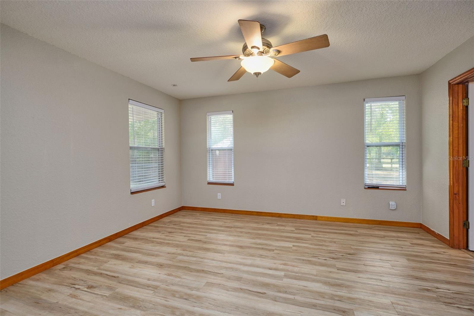 Image 17 of 43 For 3005 156th Place Road