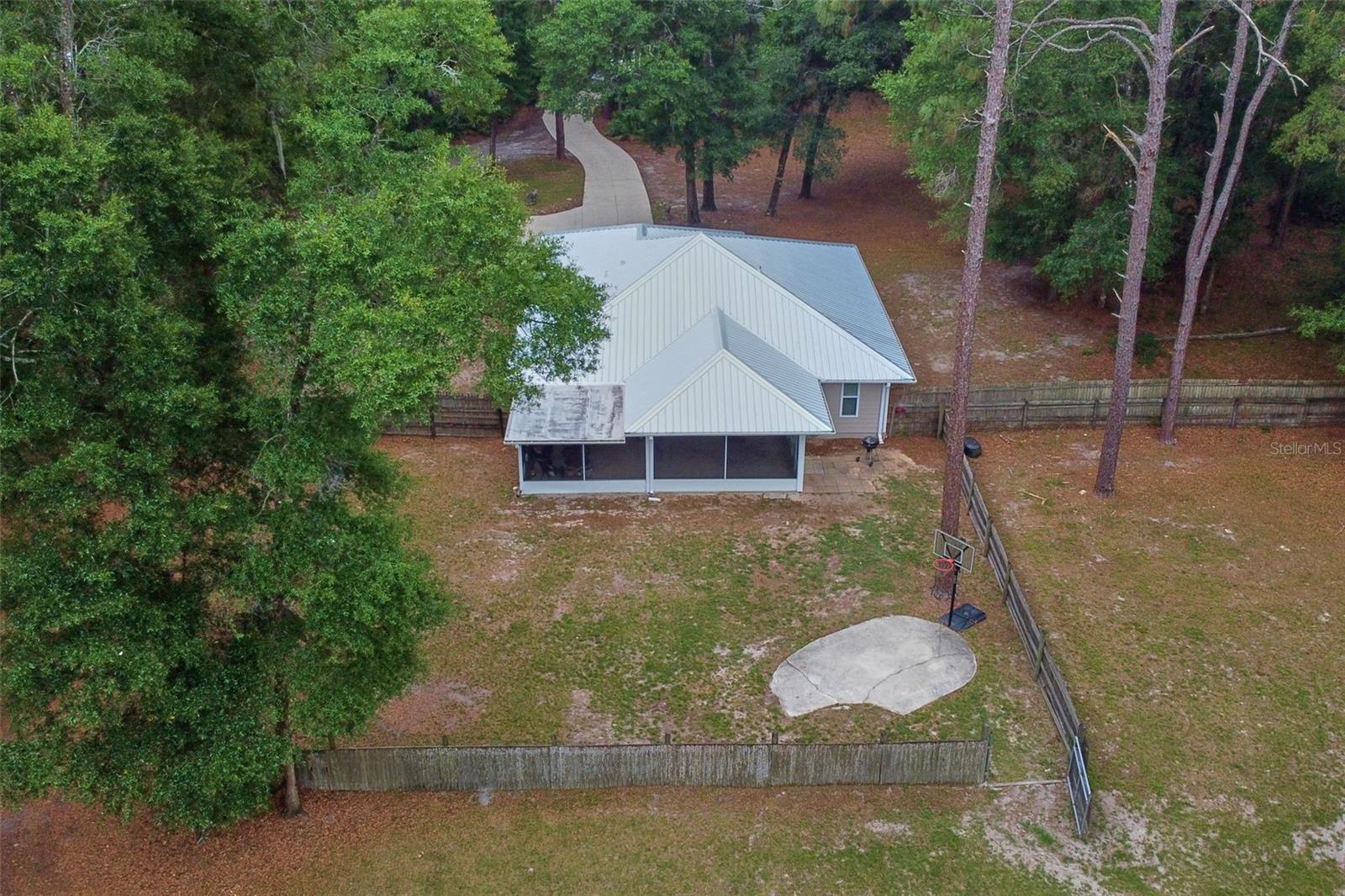 Image 36 of 43 For 3005 156th Place Road