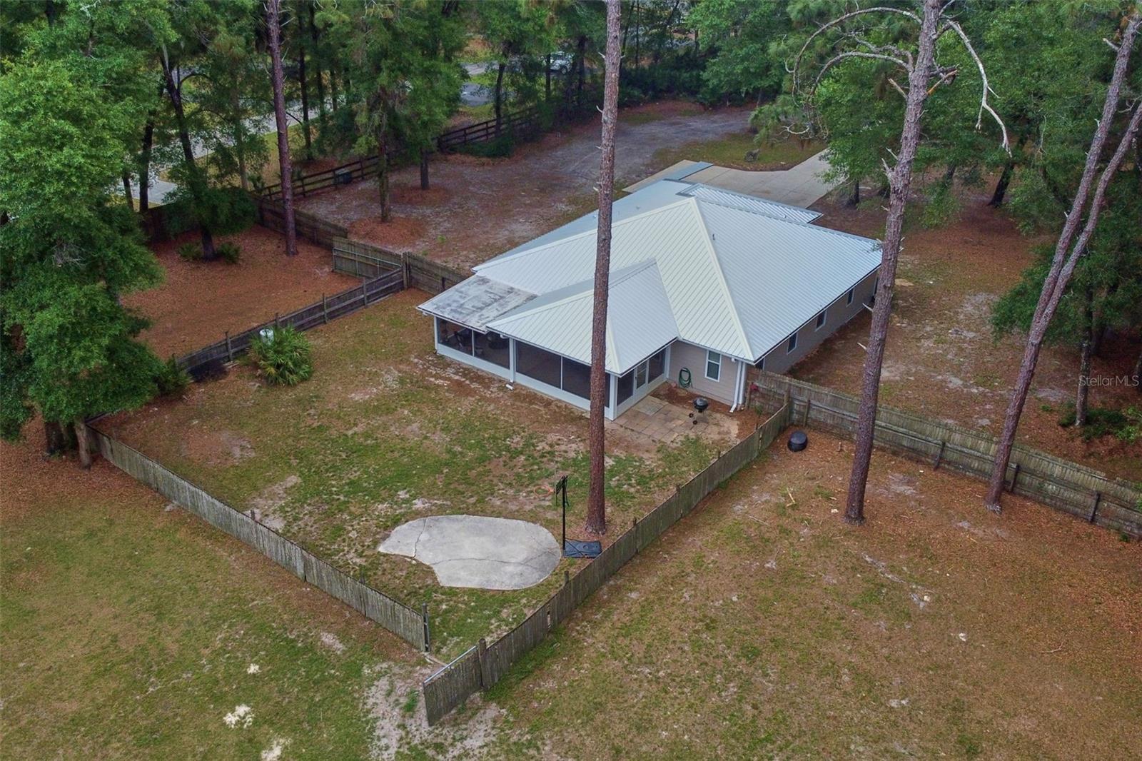 Image 37 of 43 For 3005 156th Place Road