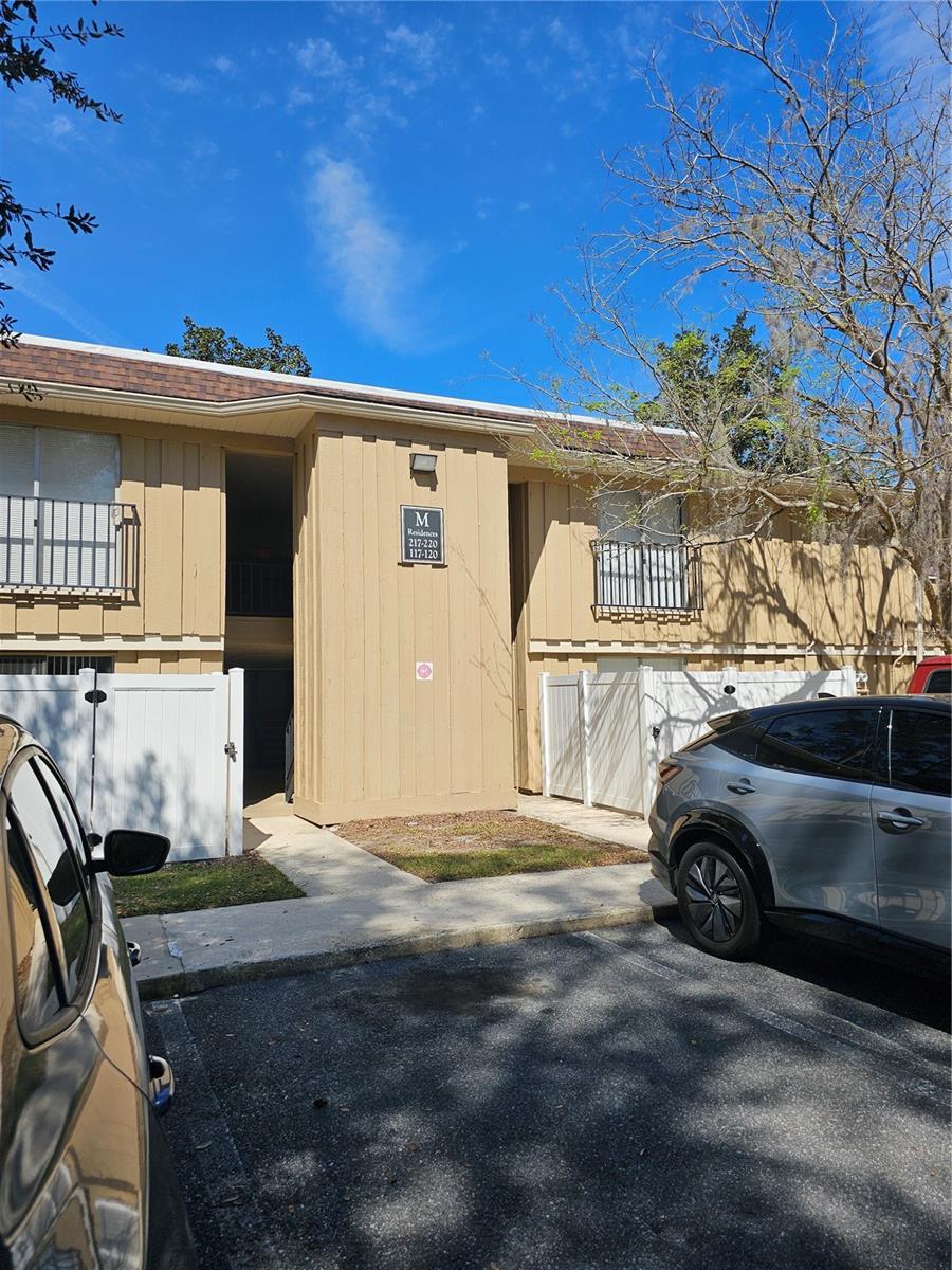 Image 2 of 23 For 507 39th Road 220