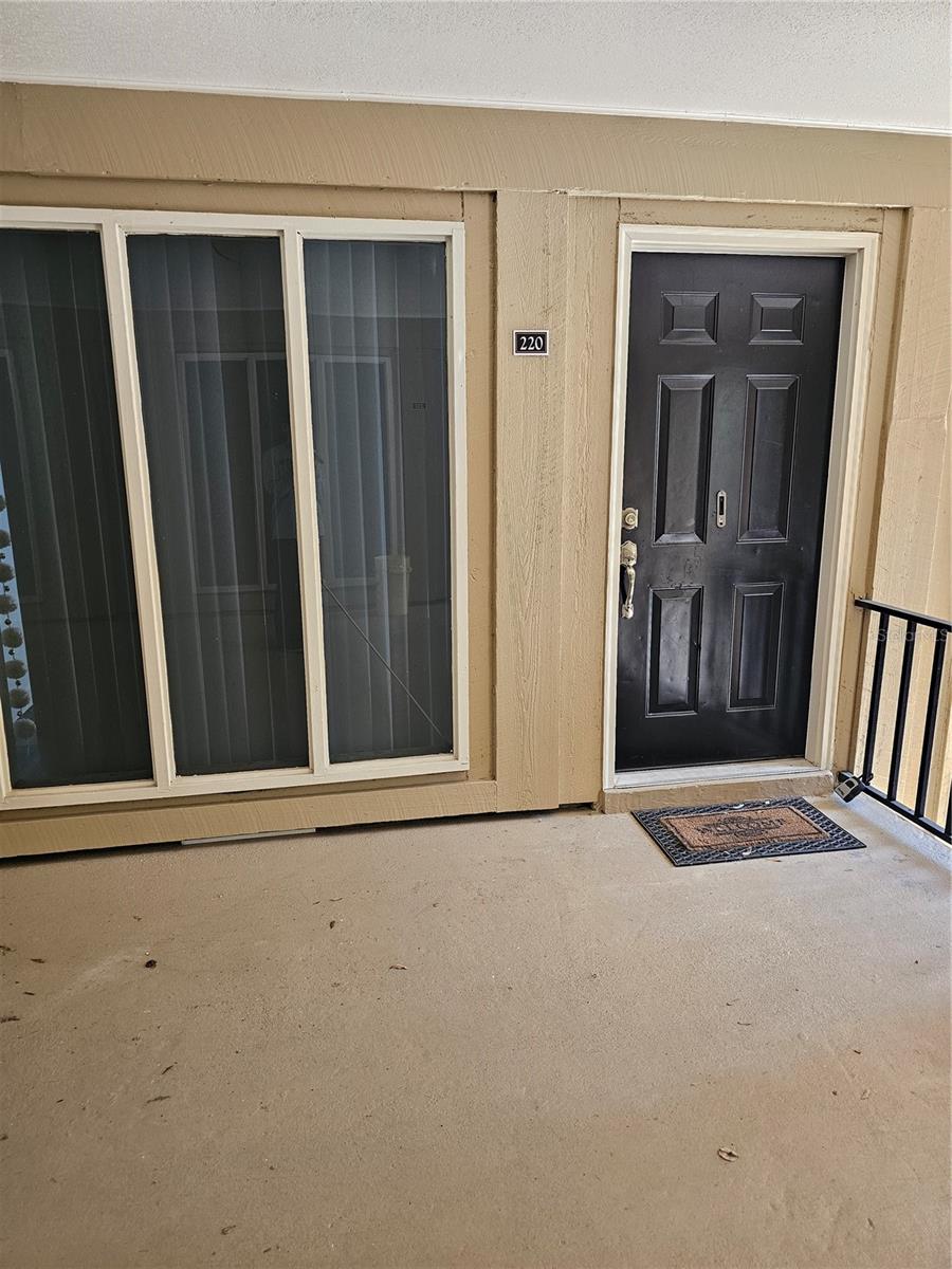 Image 3 of 23 For 507 39th Road 220