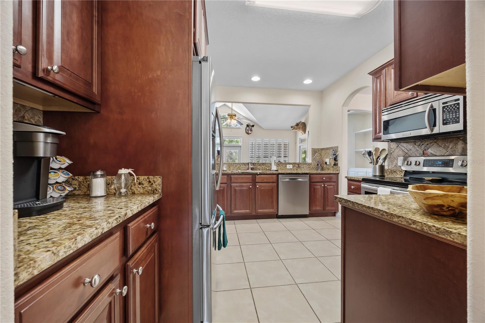 Image 15 of 40 For 15527 194th Place