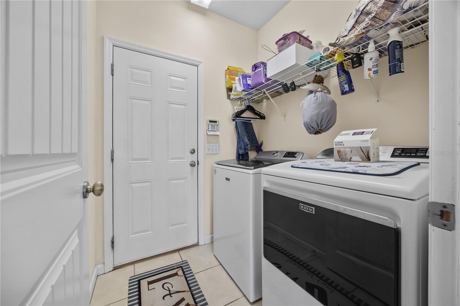 Image 17 of 40 For 15527 194th Place