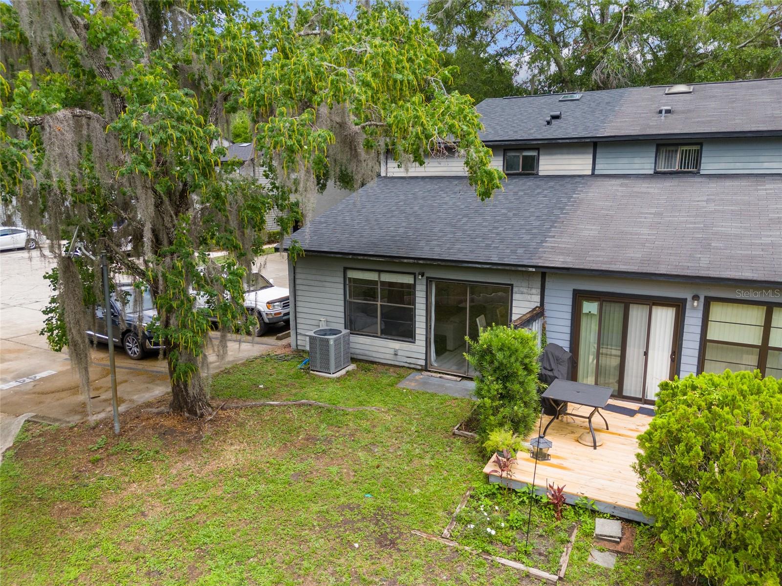 Image 32 of 47 For 4417 21st Lane