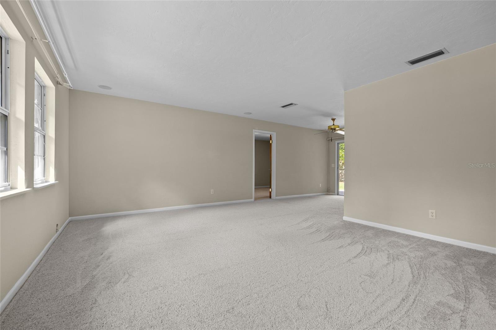 Image 11 of 29 For 1602 39th Drive