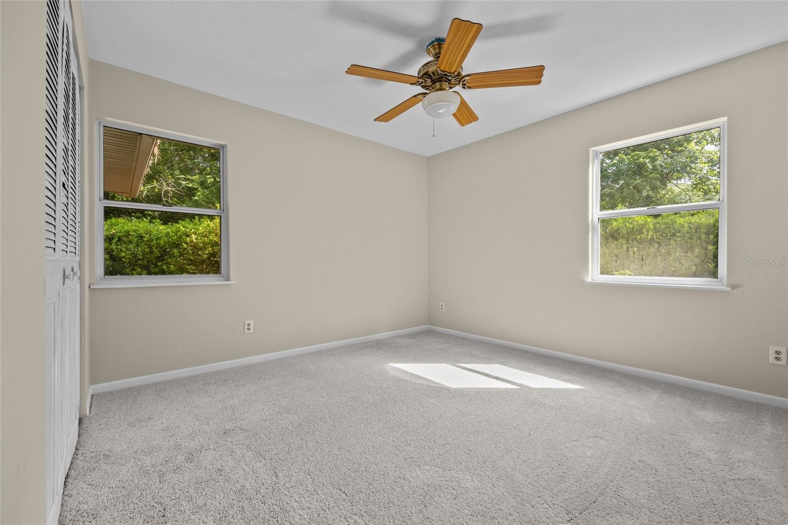 Image 17 of 29 For 1602 39th Drive