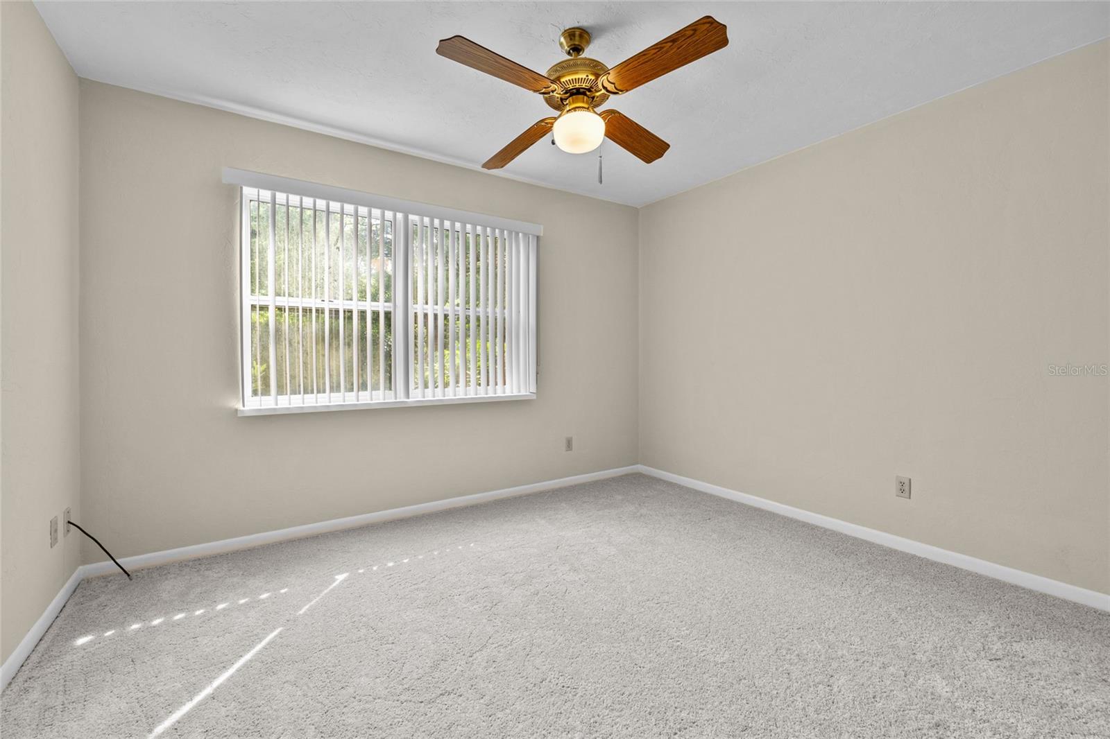 Image 18 of 29 For 1602 39th Drive