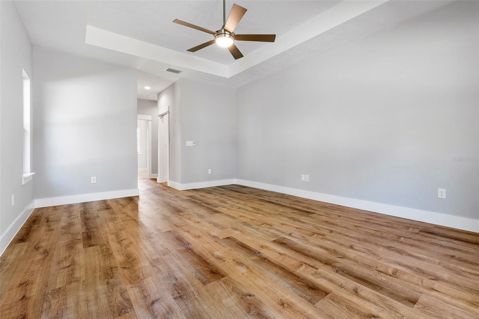 Image 13 of 30 For 7470 65th Drive