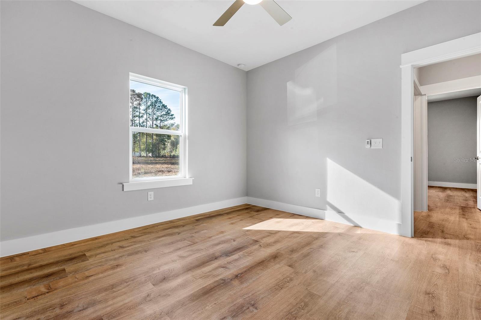 Image 15 of 30 For 7470 65th Drive