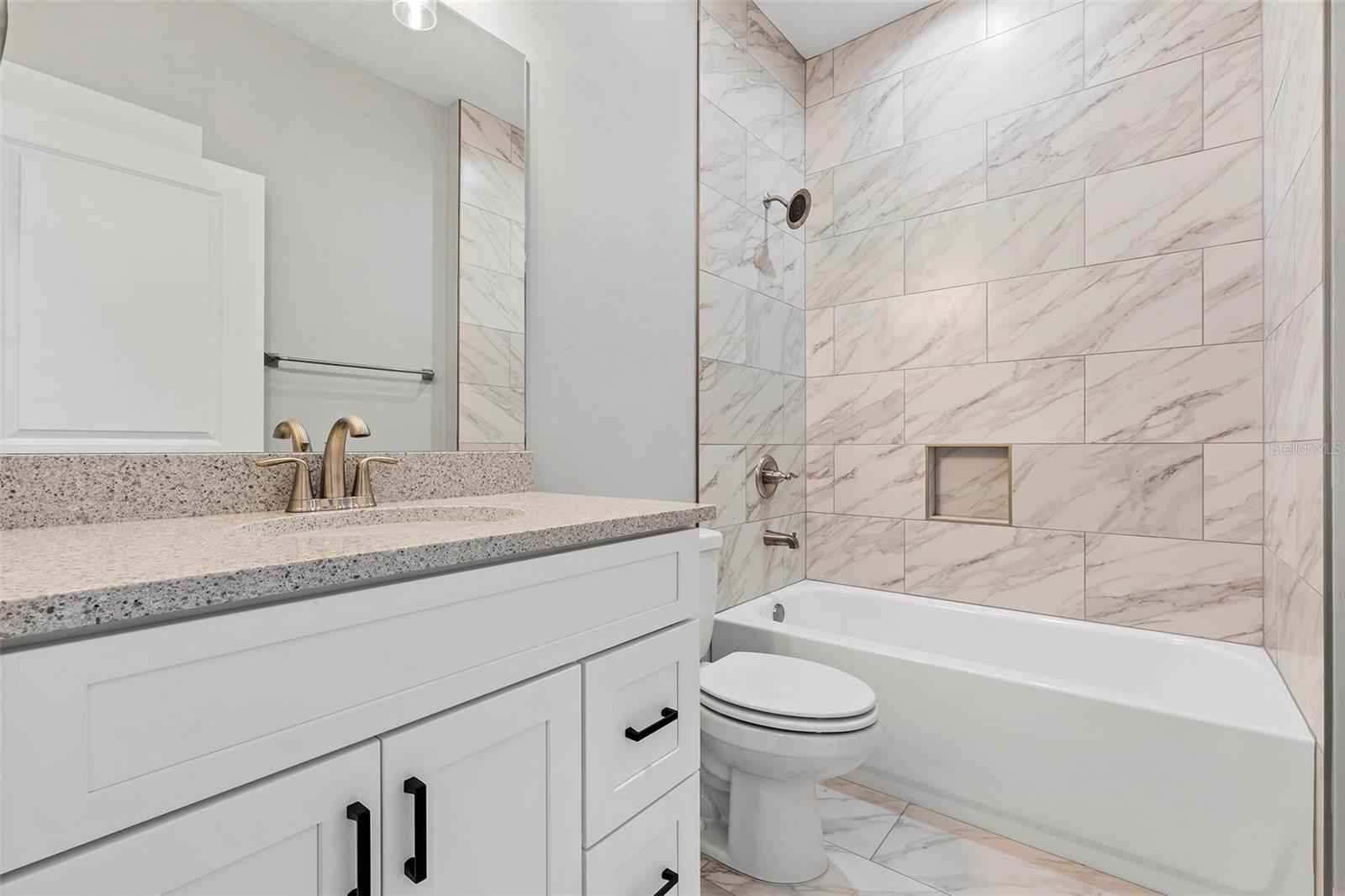 Image 16 of 30 For 7470 65th Drive
