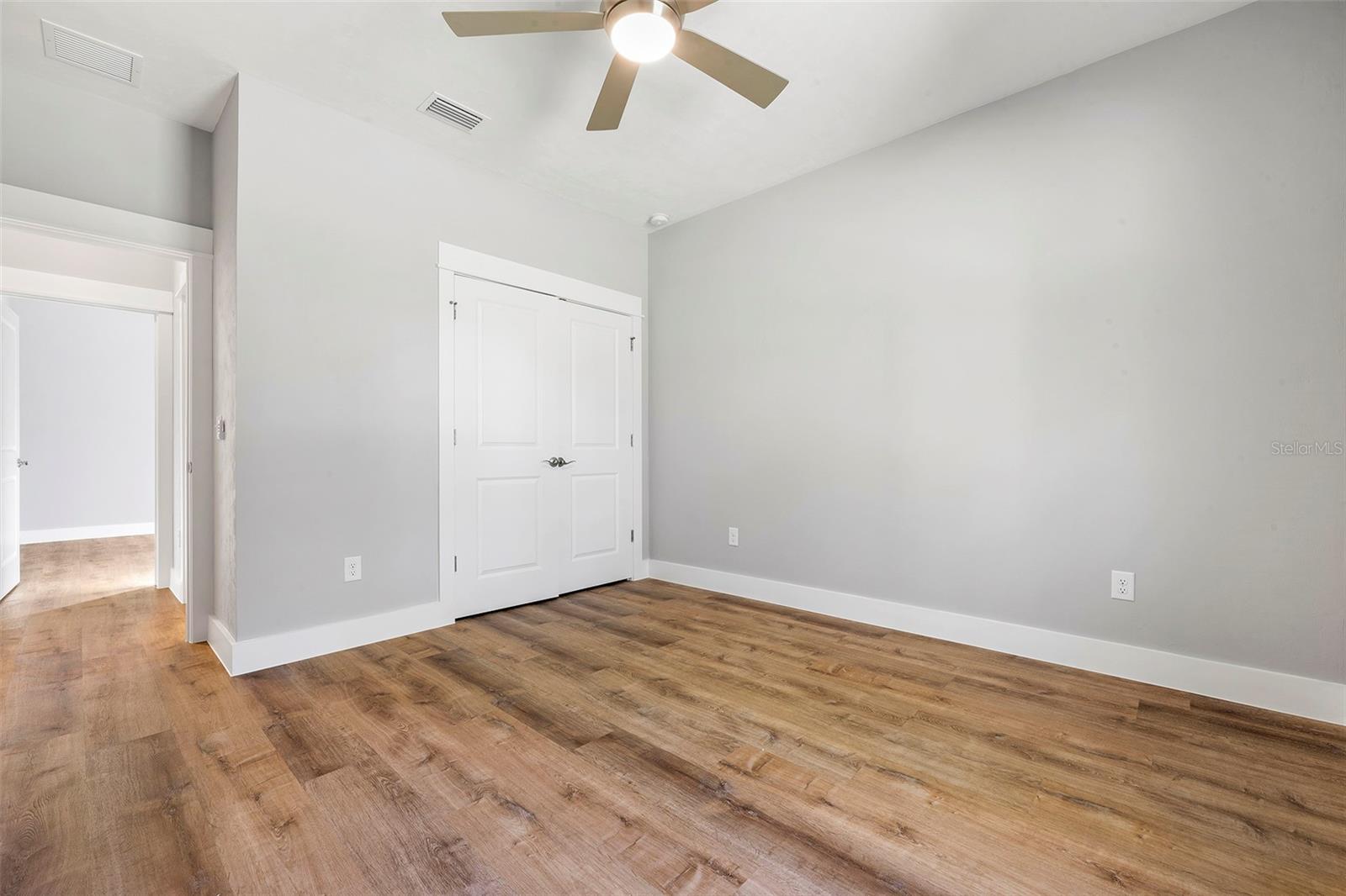 Image 18 of 30 For 7470 65th Drive