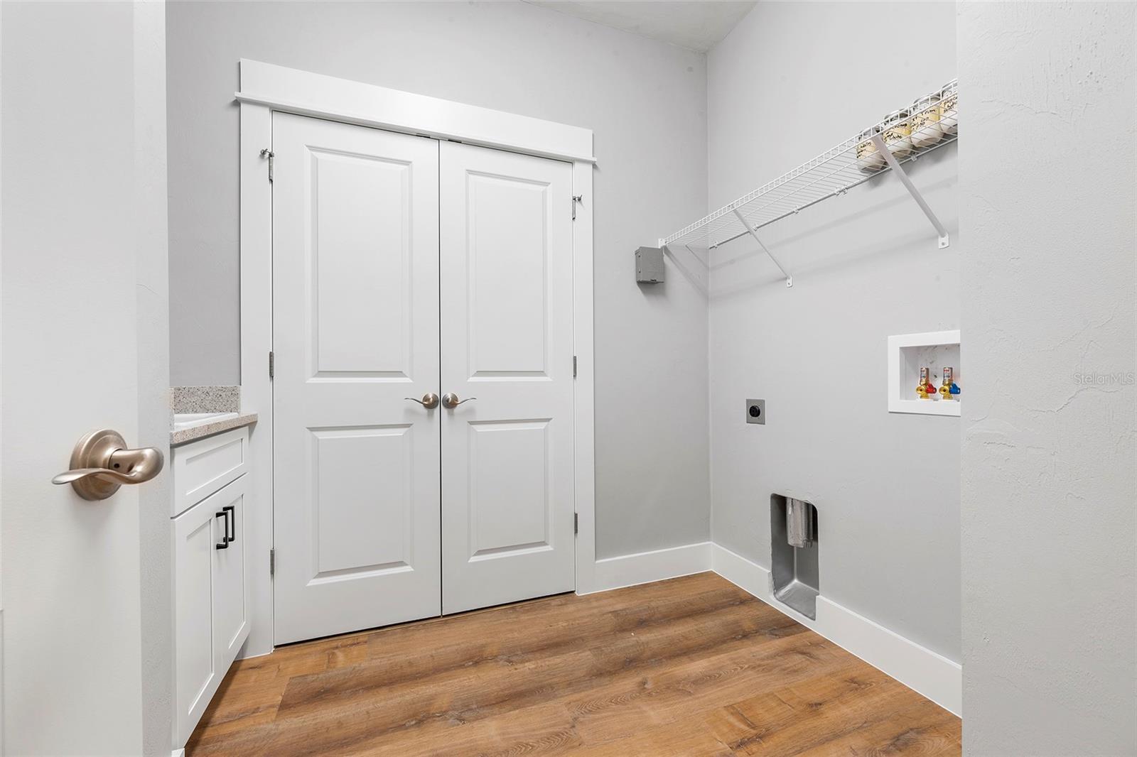 Image 23 of 30 For 7470 65th Drive