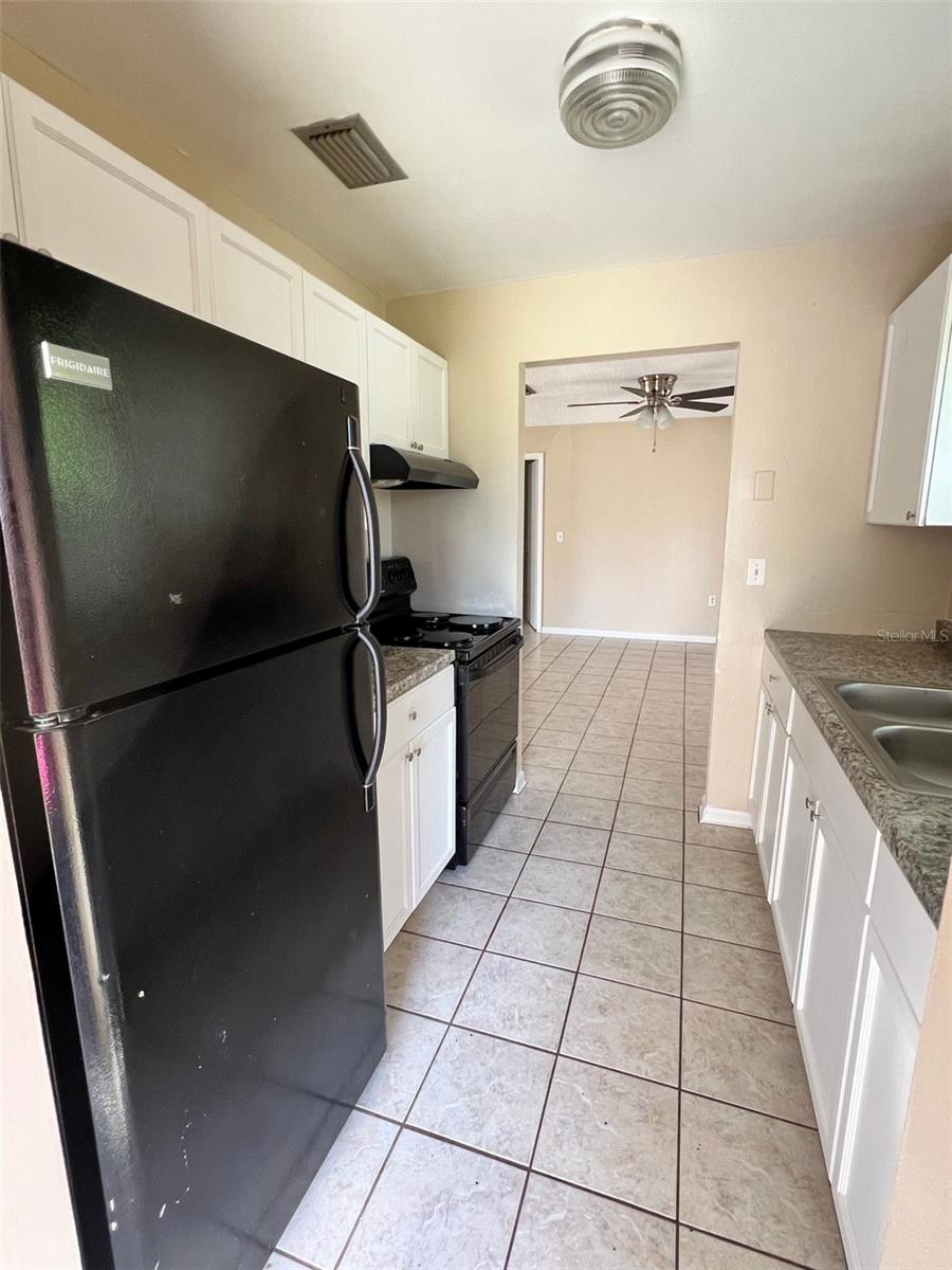 Image 10 of 27 For 14719 39th Circle