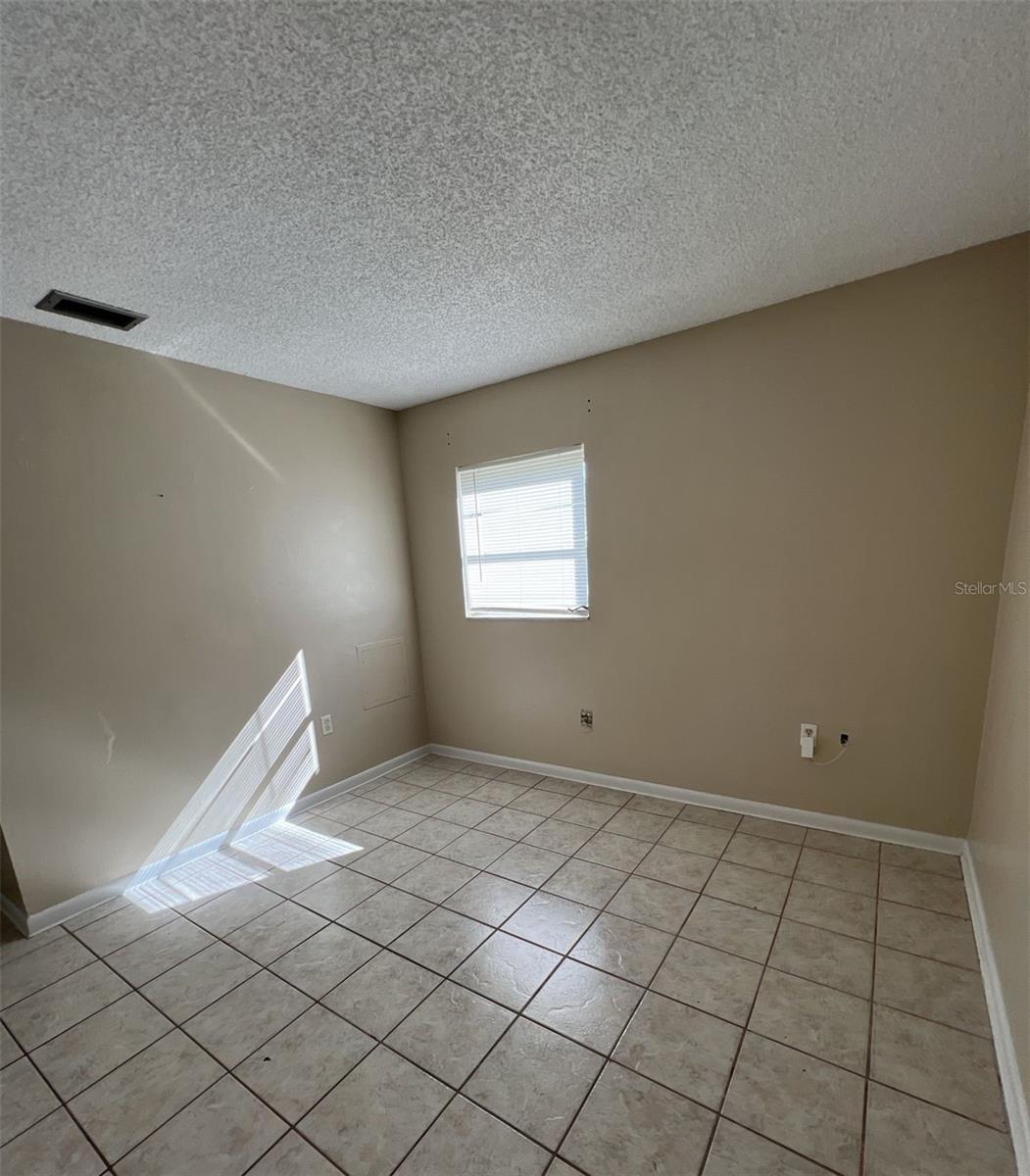 Image 14 of 27 For 14719 39th Circle