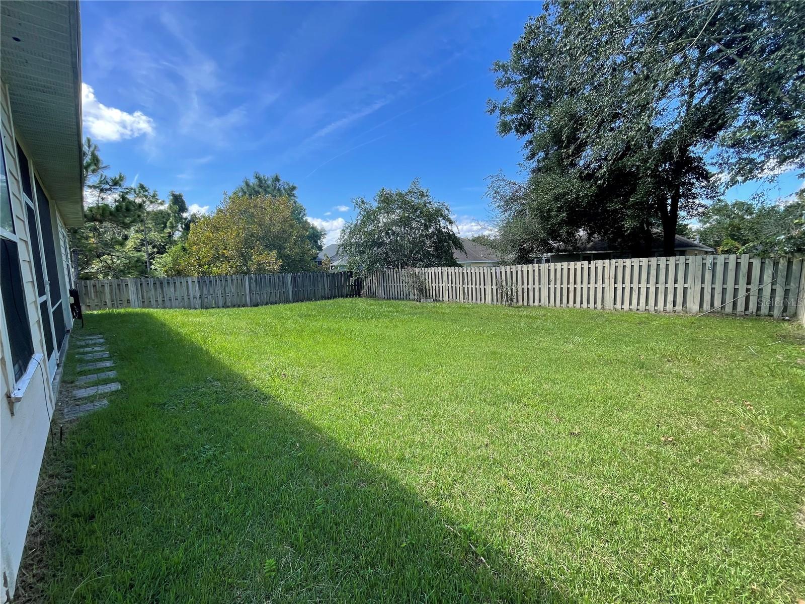 Image 22 of 29 For 7518 85th Drive