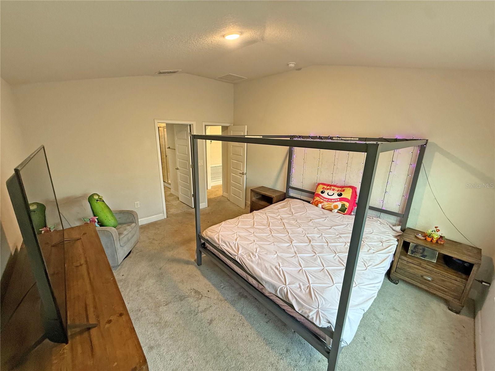 Image 13 of 43 For 15835 123rd Avenue