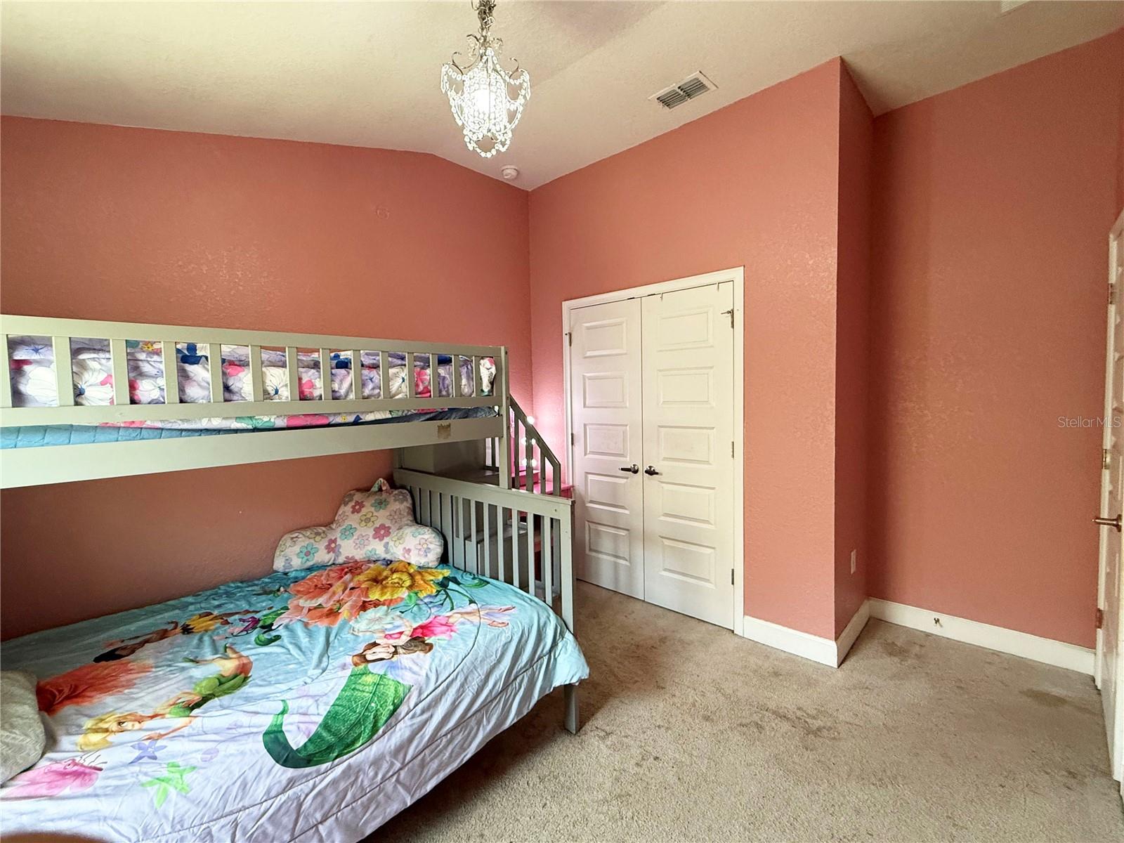 Image 21 of 43 For 15835 123rd Avenue