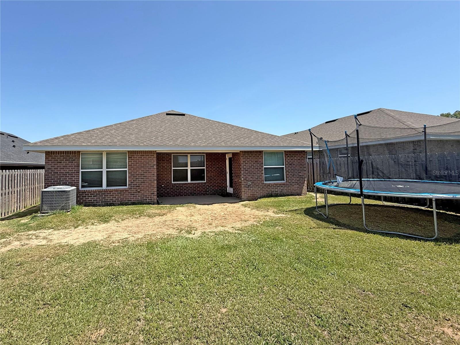 Image 26 of 43 For 15835 123rd Avenue