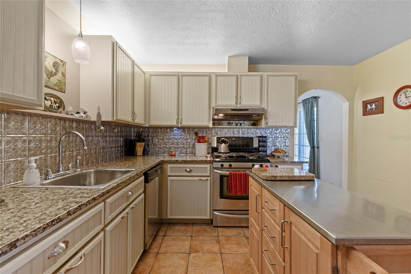Image 12 of 39 For 7450 State Road 121