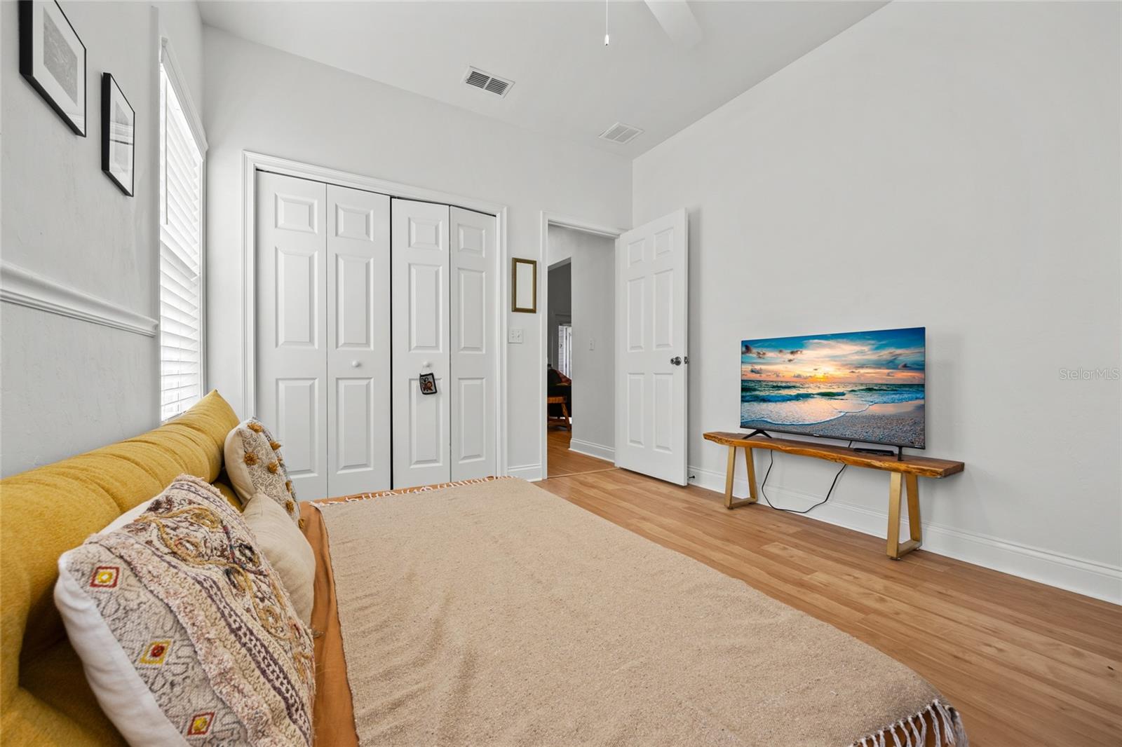 Image 19 of 43 For 7485 121st Avenue