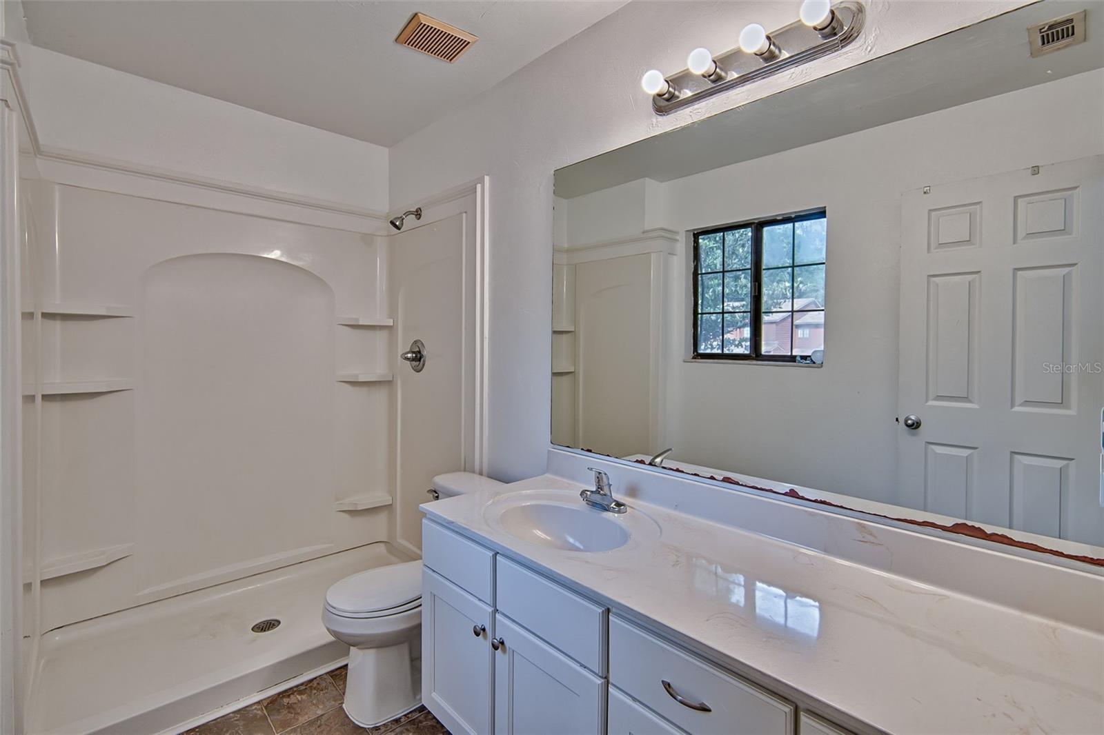 Image 25 of 30 For 900 62nd Boulevard A3