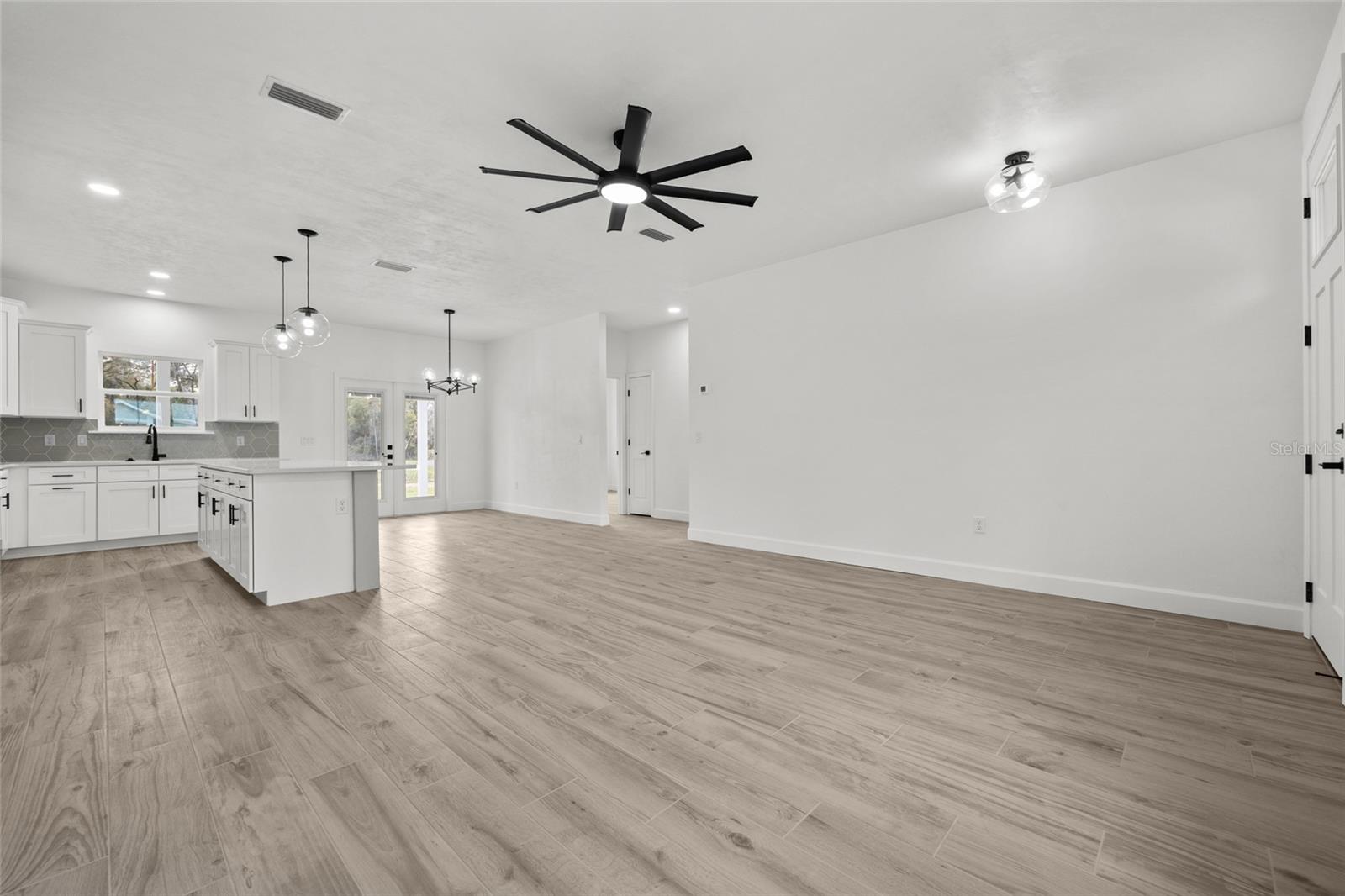 Image 12 of 25 For 600 Fisher Drive